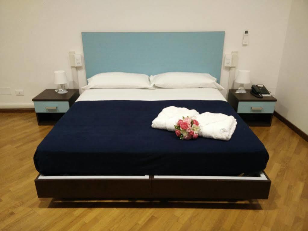 Hotel Suisse เจนัว ภายนอก รูปภาพ